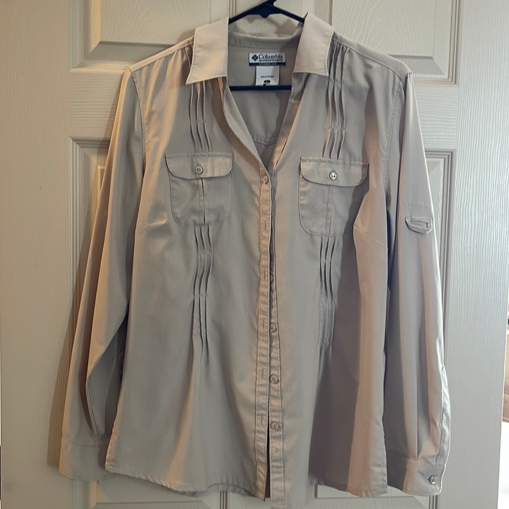 Columbia fishing/hiking shirt